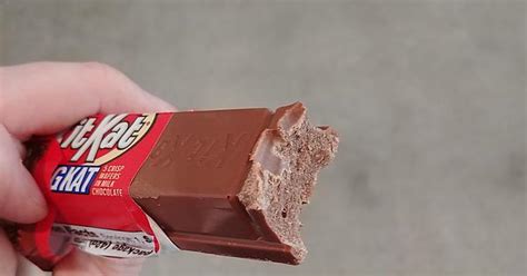 there is no wafer in my kitkat album on imgur