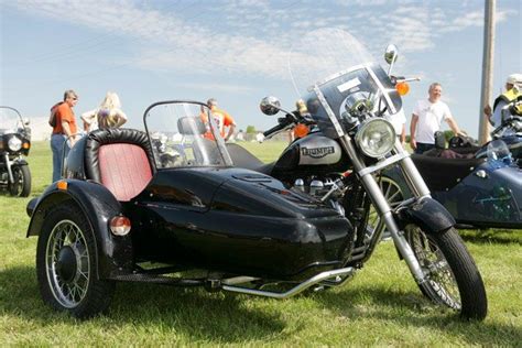 Sidecars Are So Cool Side Car Trike Antique Cars Motorcycles