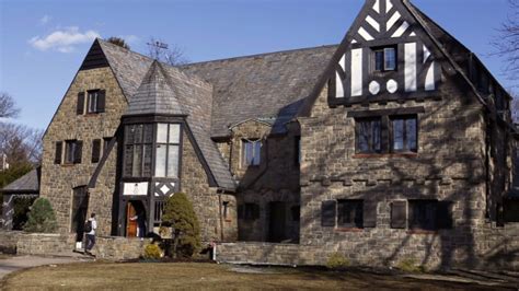 Penn State Frat Suspended Over Alleged Nude Facebook Pictures