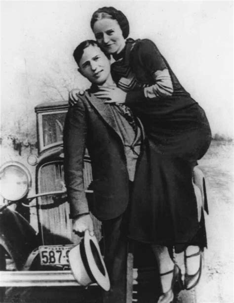Photos On This Day In 1934 Bonnie And Clyde Killed By Police