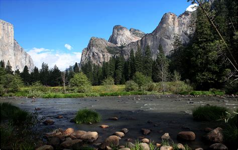 Merced River Yosemite Np Foto And Bild North America United States