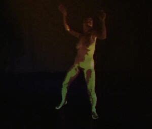 Naked Asian Art Performance Su Wnen Chi Shaman Video Best Sexy