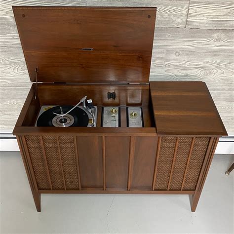 Sold Out Zenith 60s Vintage Stereo Console Record Player Changer A