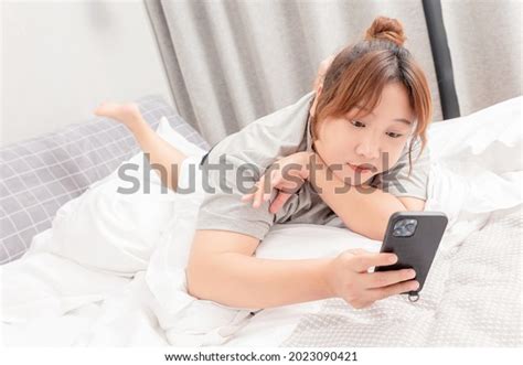 아시아 뚱뚱한 소녀 스톡 사진 Shutterstock