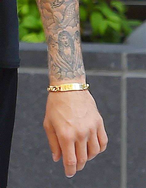 Justin Biebers Selena Gomez Tattoo Is Still On His Wrist — Awkward