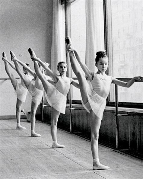 Balletstyleはinstagramを利用しています Students At Bolshoi Ballet
