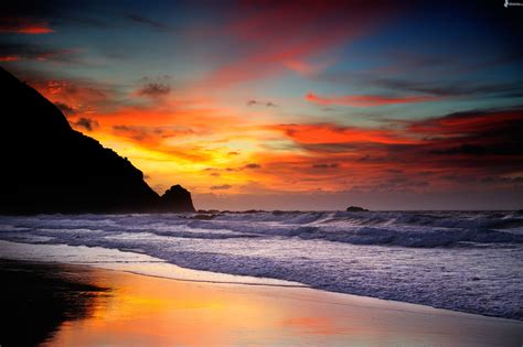Caricato alle 08 settembre 2016. spiaggia-al-tramonto,-onde-sulla-costa,-mare-207362 ...