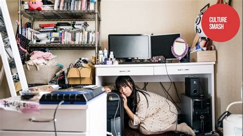 Inside The Rooms Of Female Otaku