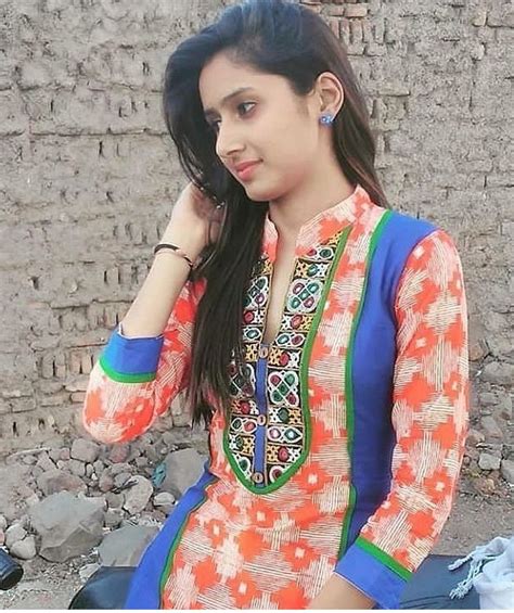 tik tok beautiful selfie girls sangeeta fabulous and gorgeous beautiful selfie model from islamabad