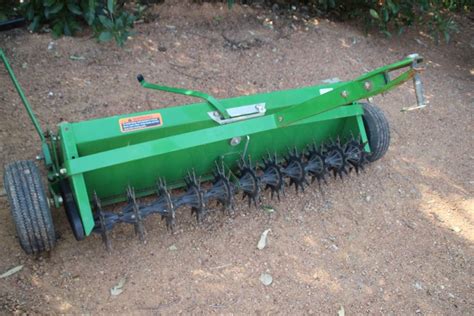 We did not find results for: John Deere 40" Tow-Behind Combination Aerator/ Spreader ...