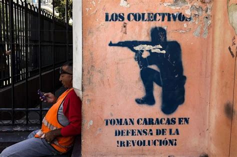 Infobae La Historia Criminal De Los Colectivos Chavistas
