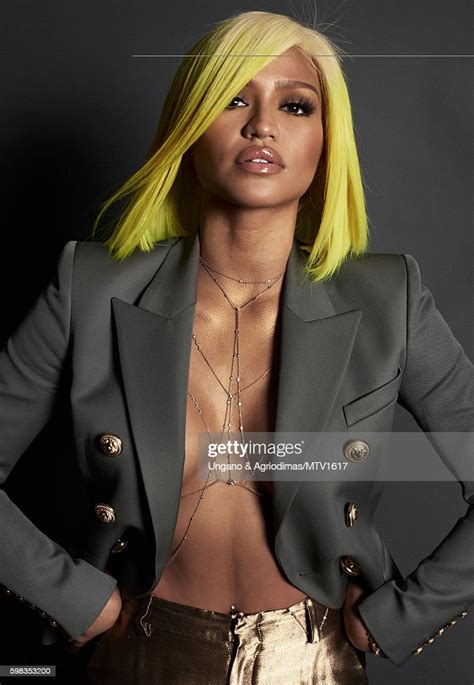Recording Artist Cassie Poses For A Portrait At The 2016 Mtv Video News Photo Getty Images