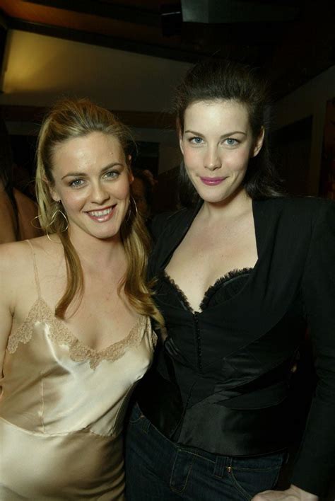 Alicia Silverstone And Liv Tyler Gag