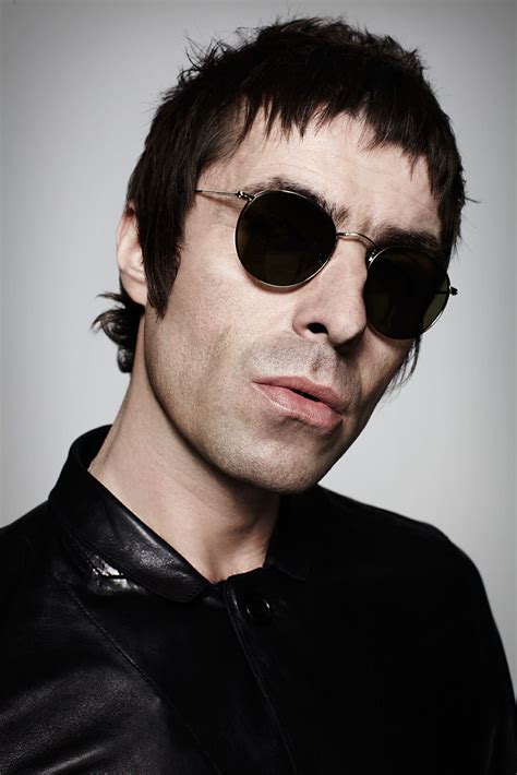 Liam Gallagher From Beady Eye For Mf Magazine Liam Gallagher Britpop Liam Gallagher Oasis