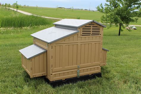 Rural365 Large Chicken Coop Hen House Chicken Coop For 4 Chickens