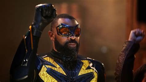 black-lightning-season-4-release-date,-cast,-and-plot-what-we-know-so-far