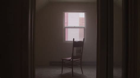 Wood Chair in an Empty Room - FILMPAC
