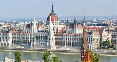 Breathtaking Sights Along The Danube River Vbt Bicycling Vacations