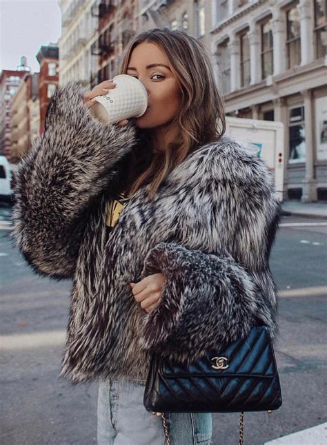nadire atas on women s designer fur coats and jackets women wear fur fashion autumn fashion
