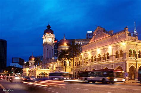 Free dataran merdeka heritage guided tour ile olan mesafe: Hotels near Dataran Merdeka - Kuala Lumpur Hotels