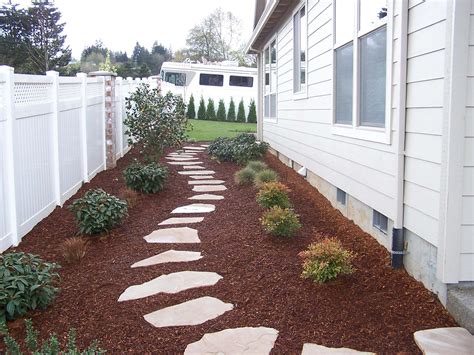Ground cover for garden pathways. Pin by Mario Feusier on My Style | Backyard landscaping ...