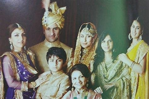 Unseen Pic From Kareena Kapoor Saif Ali Khans Wedding Album Featuring Sara And Ibrahim Spells