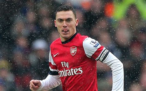 manchester united transfer news arsenal will only sanction vermaelen s old trafford move as a