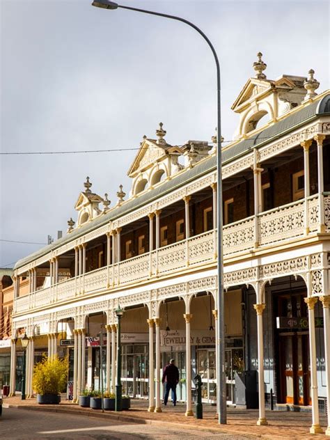 The Ultimate Travel Guide For Armidale New England High Country