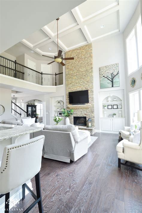 Jackie craven has over 20 years of experience writing about architecture and the arts. Shades of Summer Home Tour with Neutrals and Naturals ...