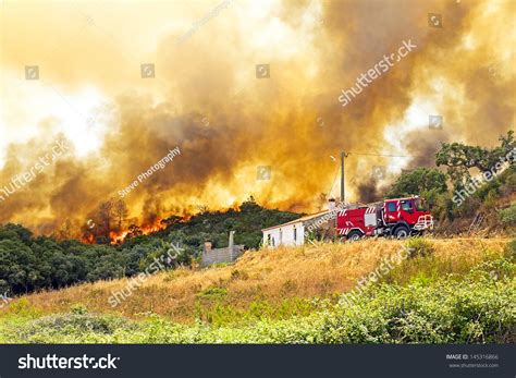 Huge Forest Fire Threatens Homes Portugal Stock Photo 145316866
