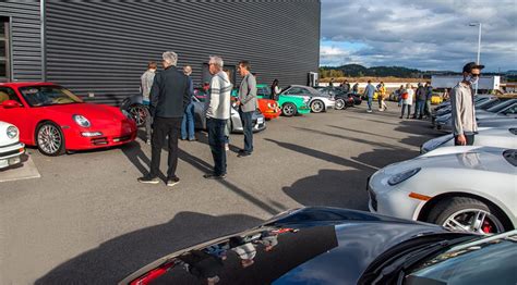 Huge Turnout For Kelownas Last Cars And Coffee Of The Season British Columbia Interior Region