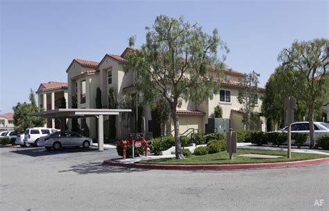 Laguna Canyon Apartments 400 Limestone Irvine Ca 92603 Apartment Finder