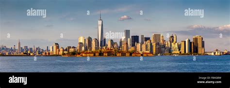 Panoramic Of Lower Manhattan Financial District And New York