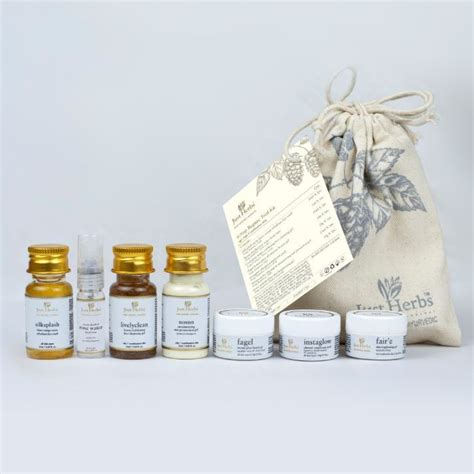 Buy Just Herbs Daily Skincare Essentials Trial Kit For Oily Combination Skin Pack Of 7 Online