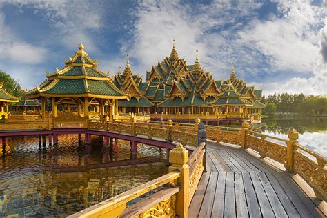 It's the most important temple of thailand and includes the famous emerald buddha statue. 3 must-see historical sites in Thailand and the myths that ...