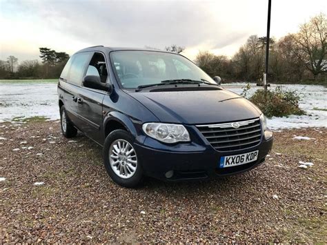 Chrysler Voyager 28 Crd Lx Plus Diesel Auto 7 Seater Mpv In Heathrow