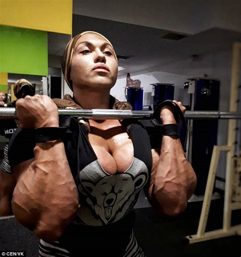Russian Powerlifter Unveils Photos Of Her Physique Daily Mail Online