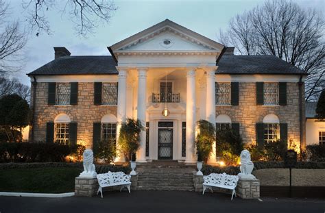 Elvis Presley S Graceland 10 Things You Didn T Know About The Legendary
