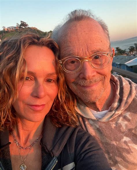 Jennifer Grey Reunites With Her Famous Dad After 2 Years Apart