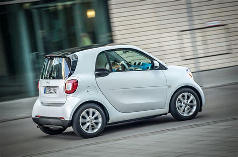 2015 Smart Fortwo 0.9 90 Twinamic review review | Autocar
