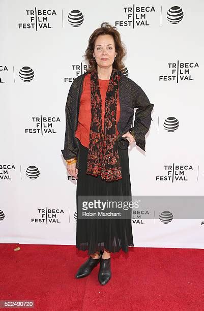 Margaret Colin Photos And Premium High Res Pictures Getty Images