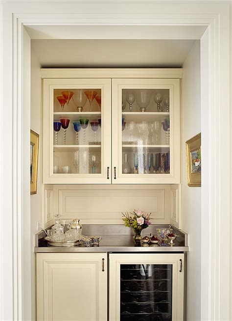 A butler's pantry is the perfect hiding place for all the functional elements of your kitchen that you don't always want on show. 36 Chic Butlers Pantry Ideas - What Is a Butler's Pantry?