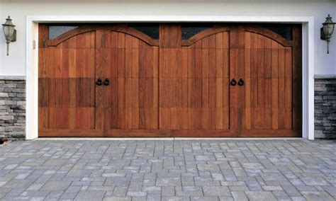 Garage Door Specialists Complete Garage Doors Halesowen Ltd