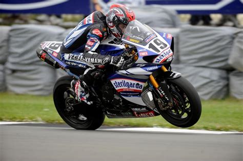 updated spies wins another world superbike superpole at donington park roadracing world
