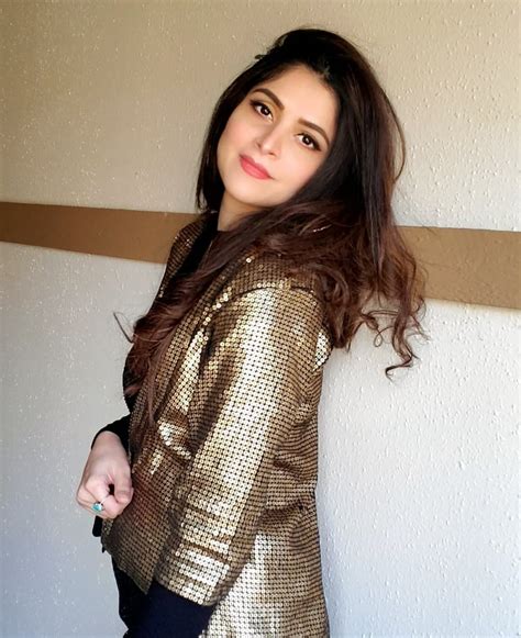 Ariz Fatyma Beautiful Pakistani Actress Photos In 2020 Pakistan