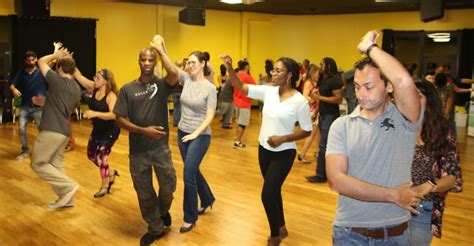 Salsa And Bachata Dance Classes Dancing4fun Atlanta Buzz