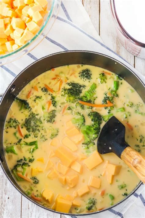 Best Easy Broccoli Cheese Soup Mama Loves Food