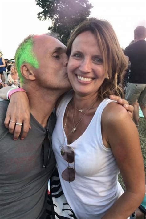 This tongue in cheek one first appeared as a squeaky stringed acoustic version on my old channel back in feb 2016.it was. Susanna Reid's long-term ex Dominic Cotton 'moves in with her friend' | OK! Magazine