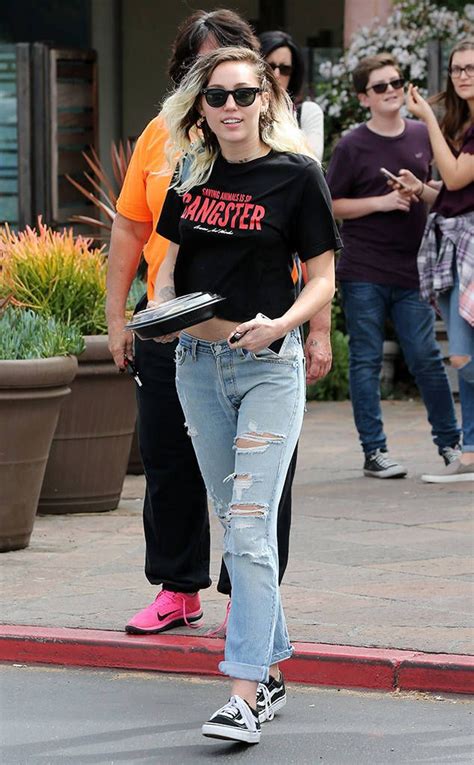 Miley Cyrus The Big Picture Todays Hot Photos Miley Cyrus Street Style