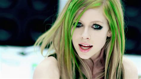 Avril Lavigne Photo Smile Music Video Hd Avril Lavigne Avril Lavigne Photos Beauty